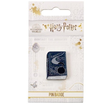 Harry-Potter-Badge-Advanced-Potion-Making-1